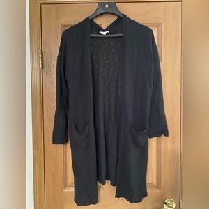 Candie’s black women’s sweater